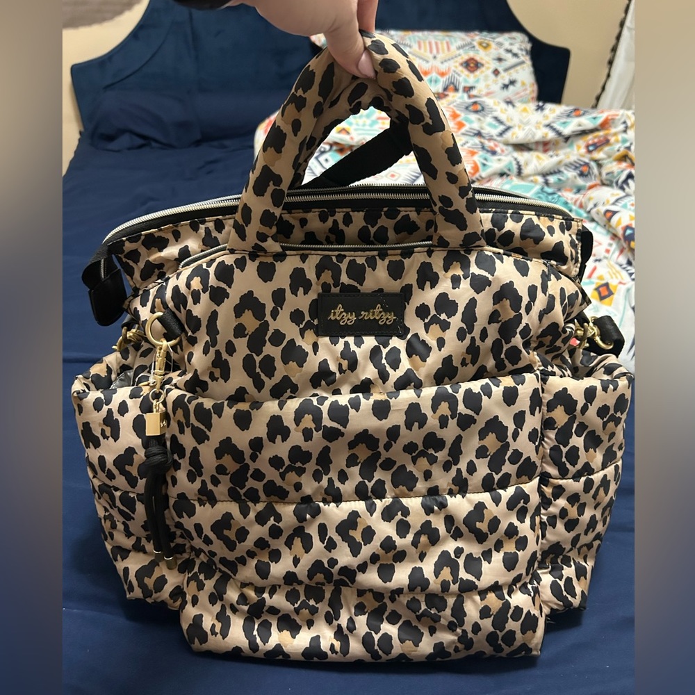 Itzy Ritzy Dream Convertible Diaper Bag- Cheetah